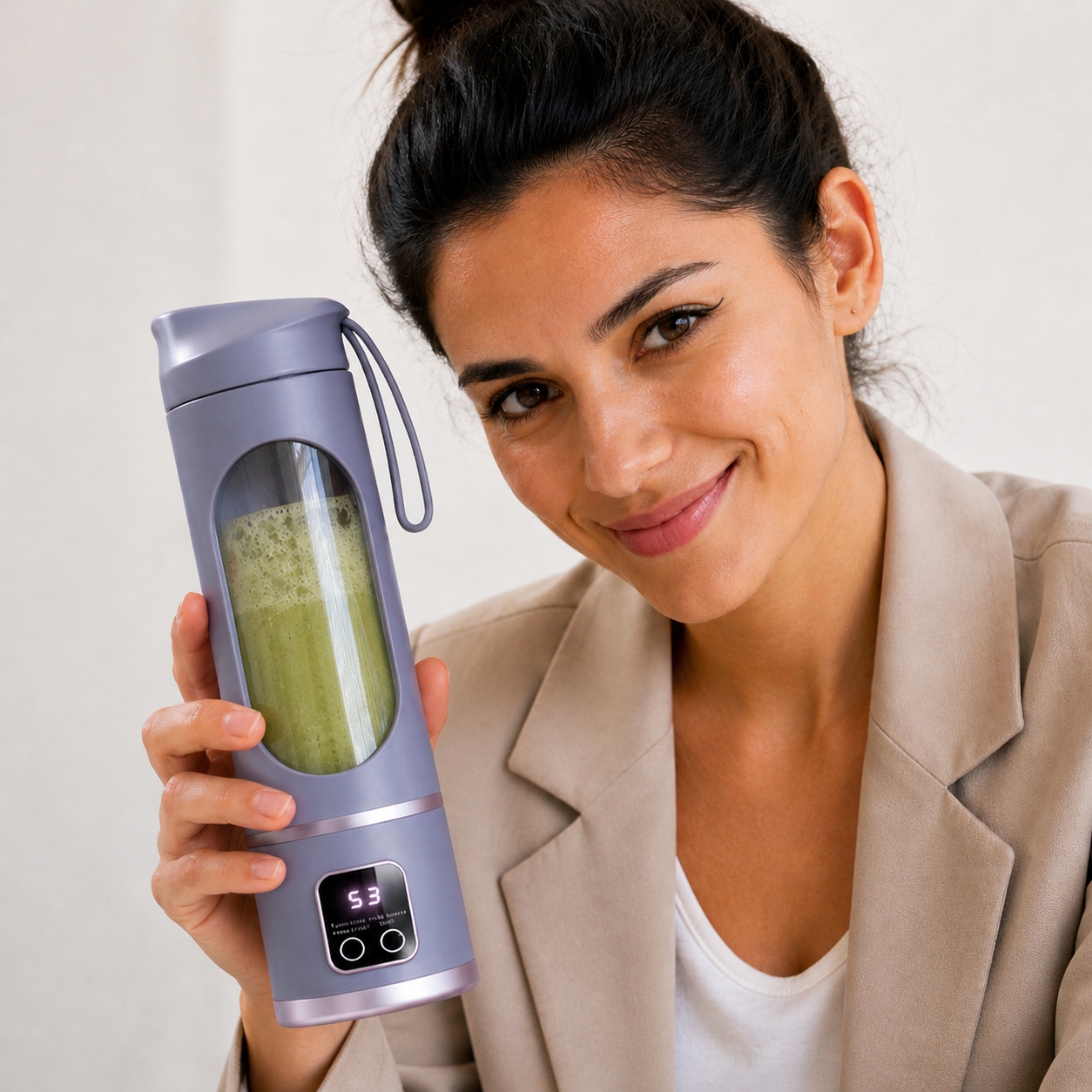 Licuadora Portátil™: Que Tritura Frutas, Hielo y Proteínas en Segundos para Disfrutar Bebidas Frescas en Cualquier Lugar + EBOOK GRATIS 🎁